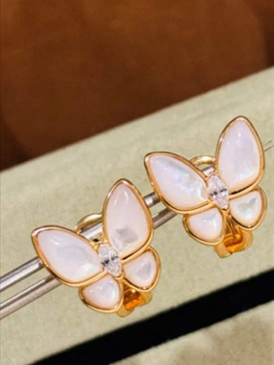 Van Cleef & Arpels Butterfly Earrings - Picture 3 of 5